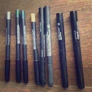Younique eyeliner bundle